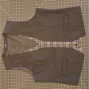 (2) Black and Gray Vests - (1) 48R and the other 46R coat size.